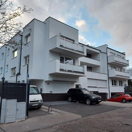 Nowy Apartament Z Balkonem Apartment Swinoujscie Bagian luar foto