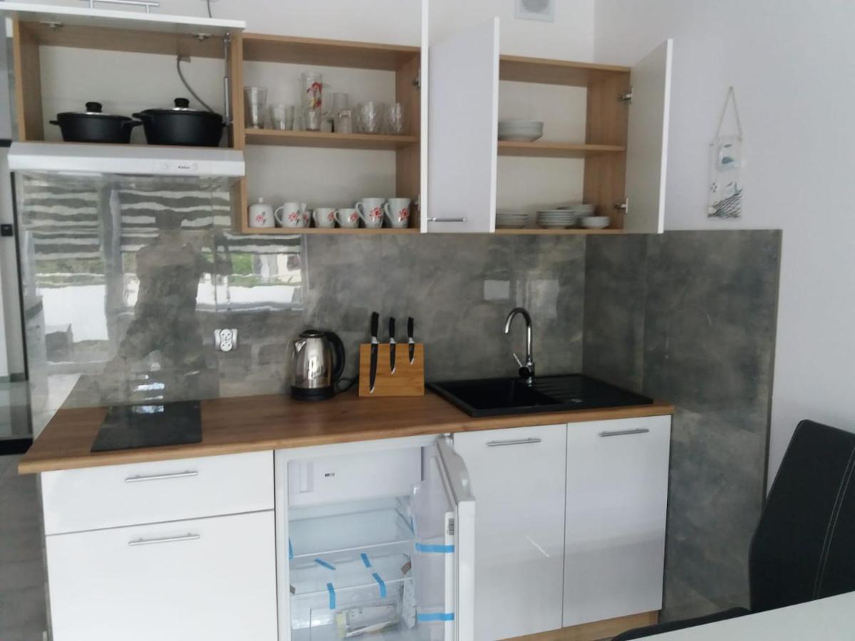 Nowy Apartament Z Balkonem Apartment Swinoujscie Bagian luar foto