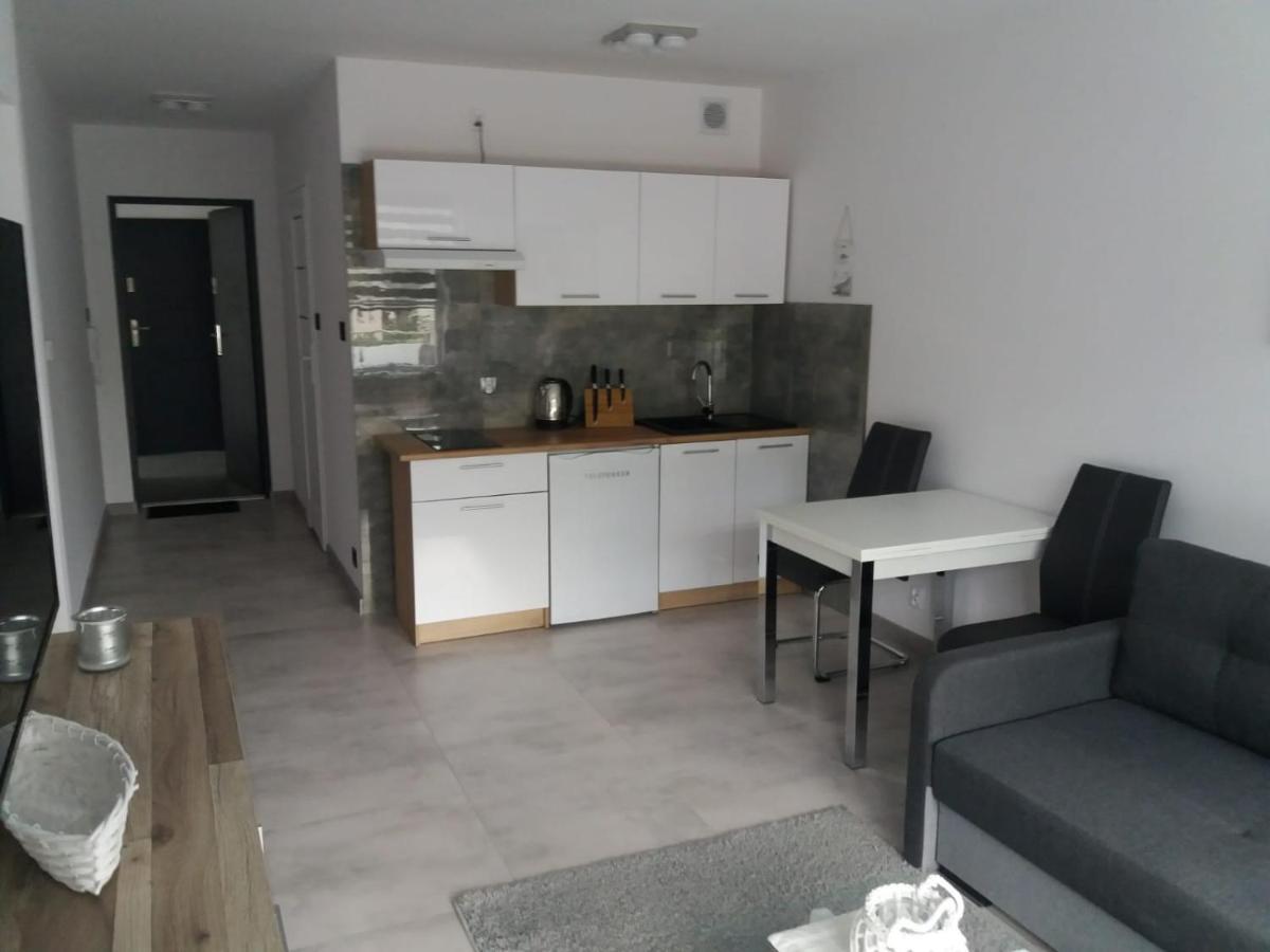 Nowy Apartament Z Balkonem Apartment Swinoujscie Bagian luar foto